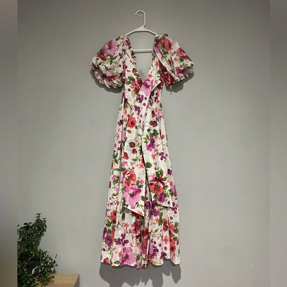 Abercrombie & Fitch - Maxi Dress Strawberry Print and Bow tie Back